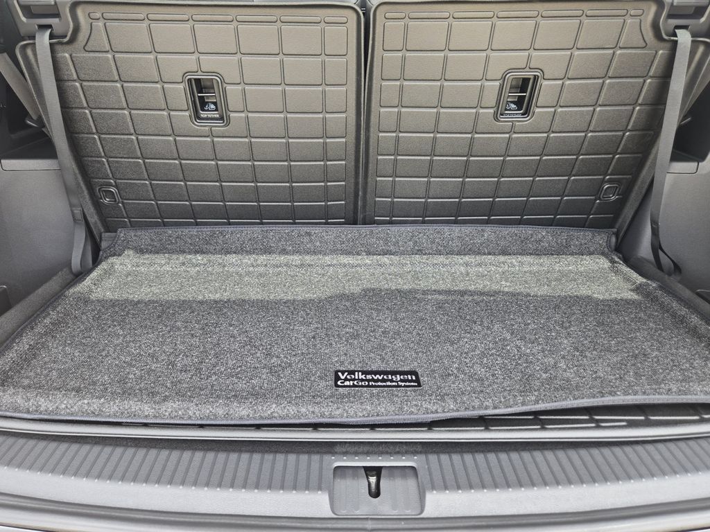 New 2026 Volkswagen Atlas SE FWD image 28