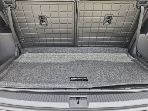 New 2026 Volkswagen Atlas SE FWD image 28