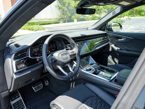 Used 2025 Audi RS Q8 performance AWD/4WD image 14
