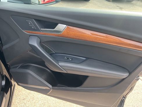 Used 2023 Audi Q5 2.0T Premium Plus image 23