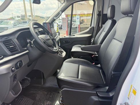 New 2026 Ford Transit 250 148 Medium Roof RWD image 13