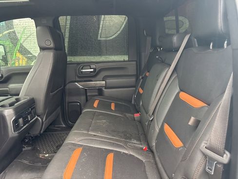 Used 2023 GMC Sierra 2500 AT4 w/ AT4 Premium Plus Package AWD/4WD image 24
