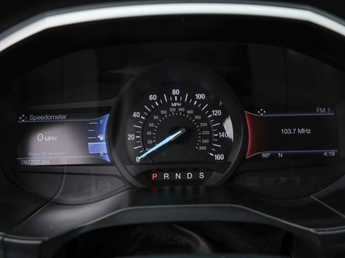 Used 2017 Ford Edge SEL w/ Equipment Group 201A AWD/4WD image 11