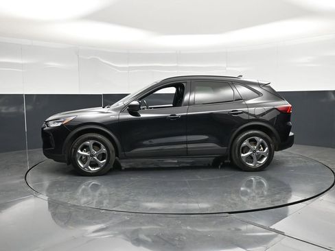 Certified 2025 Ford Escape ST-Line AWD/4WD image 6
