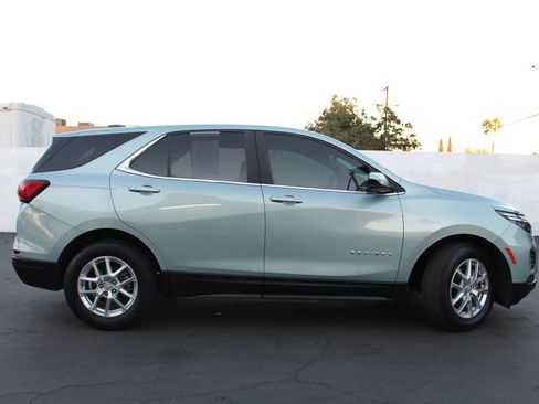 Used 2022 Chevrolet Equinox LT FWD image 6