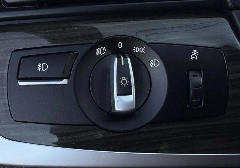 Used 2014 BMW 528i Sedan RWD image 41