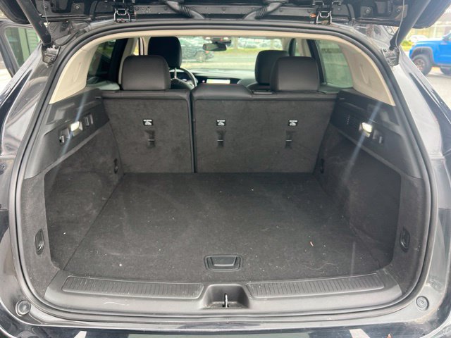 Used 2023 Buick Envision Essence w/ Technology Package I FWD image 16