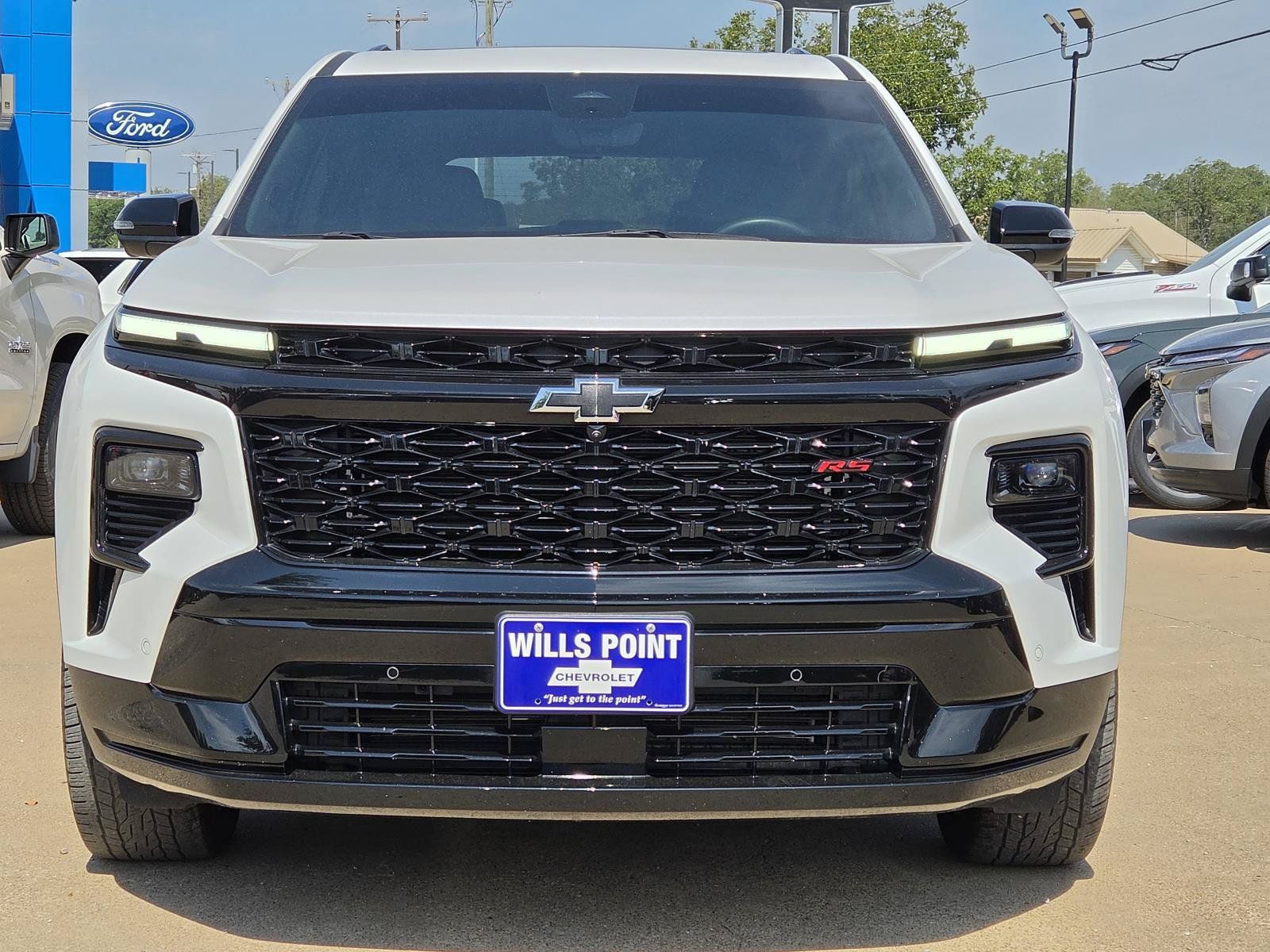 Used 2024 Chevrolet Traverse RS w/ LPO, Floor Liner Package FWD image 2