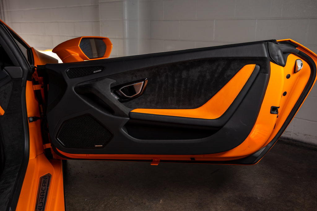 Used 2023 Lamborghini Huracan Tecnica RWD image 28