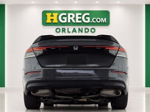 Used 2025 Honda Accord SE image 8