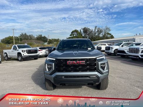 New 2026 GMC Canyon Elevation image 3