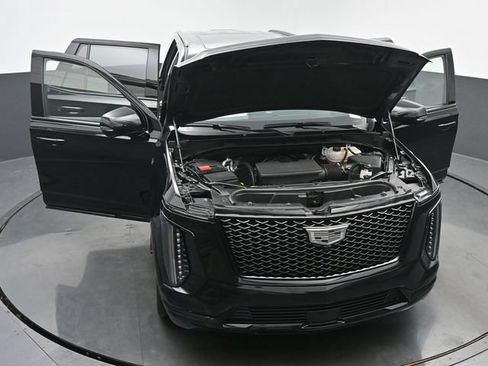 Certified 2026 Cadillac Escalade Platinum Sport w/ LPO, ONYX Package AWD/4WD image 62