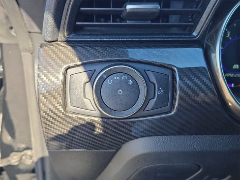 Used 2020 Ford Mustang Shelby GT500 w/ Technology Package image 18