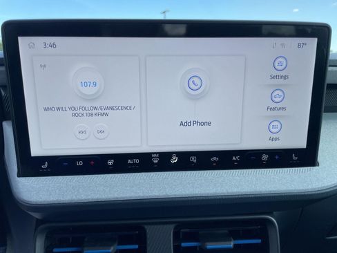 Certified 2025 Ford Maverick XLT w/ Equipment Group 301A AWD/4WD image 25