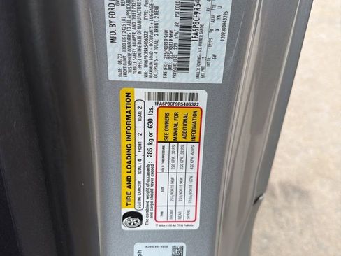 Used 2024 Ford Mustang GT Premium image 49