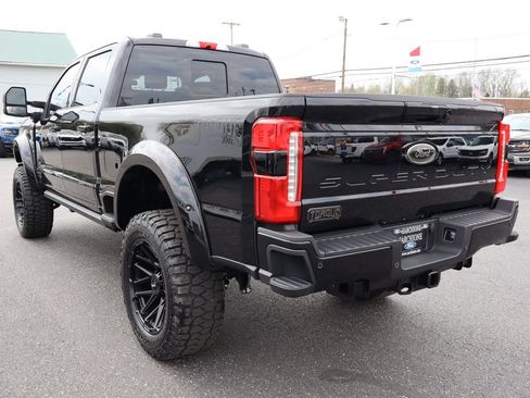 New 2026 Ford F250 Lariat w/ Black Appearance Package AWD/4WD image 17