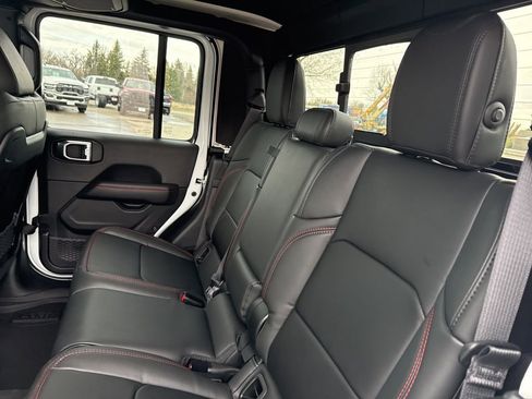 New 2026 Jeep Gladiator Rubicon AWD/4WD image 14