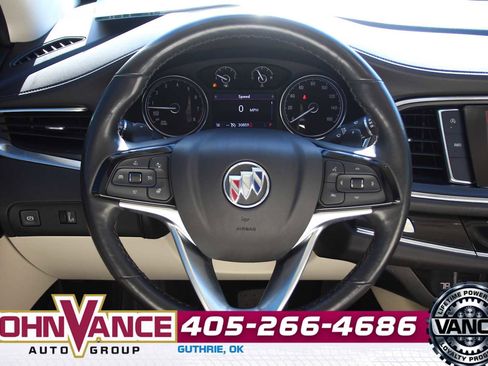 Used 2023 Buick Enclave Essence image 33