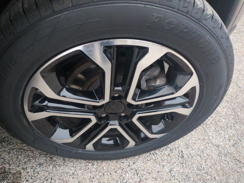 Used 2022 Jeep Compass Limited AWD/4WD image 5