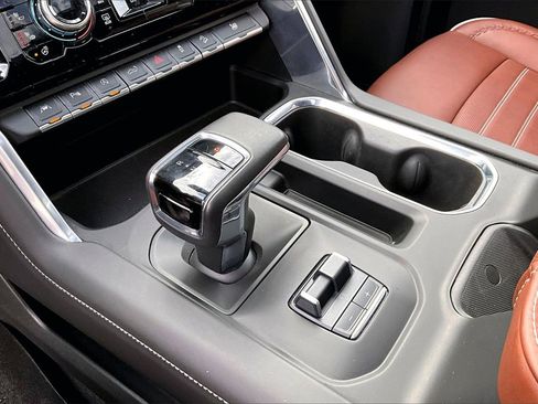 Used 2023 GMC Sierra 1500 Denali Ultimate image 32