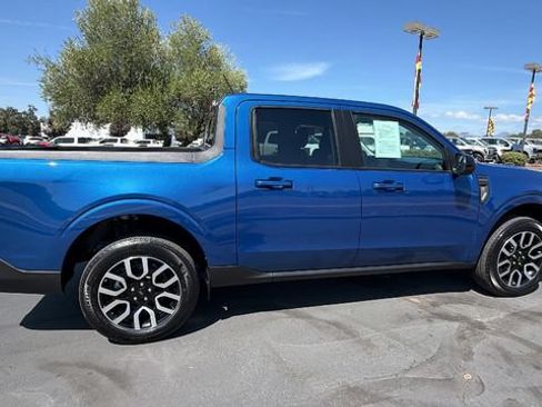 Used 2024 Ford Maverick Lariat FWD image 3