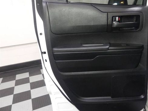 Used 2021 Toyota Tundra SR AWD/4WD image 23