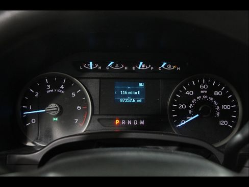 Used 2020 Ford F150 XLT image 9