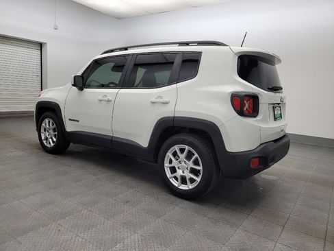 Used 2019 Jeep Renegade Latitude image 2
