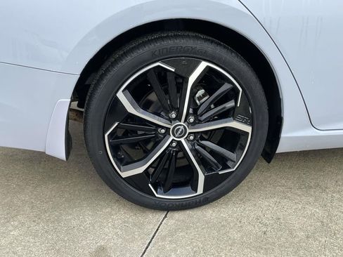 Used 2023 Nissan Altima 2.5 SR image 7