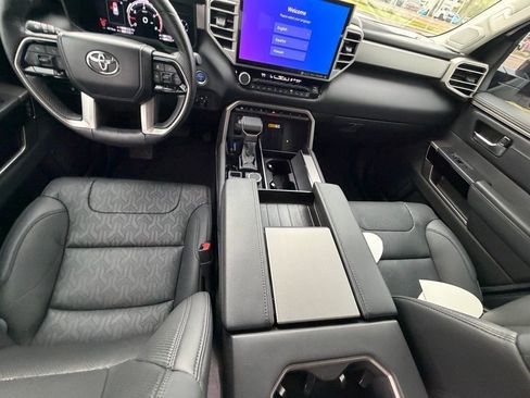 Used 2024 Toyota Sequoia Limited image 16