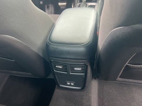 Used 2023 Dodge Charger R/T w/ Blacktop Package RWD image 20