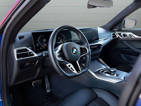 Used 2025 BMW 430i xDrive w/ M Sport Package image 41