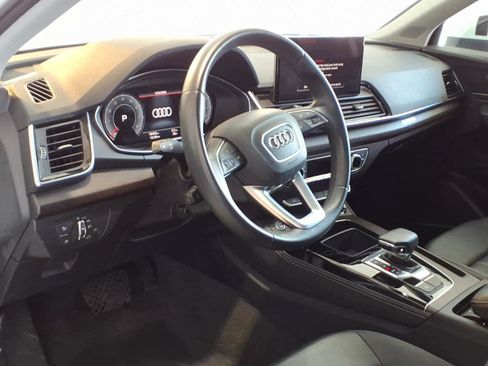 Used 2023 Audi Q5 2.0T Premium Plus w/ Premium Plus Package AWD/4WD image 9