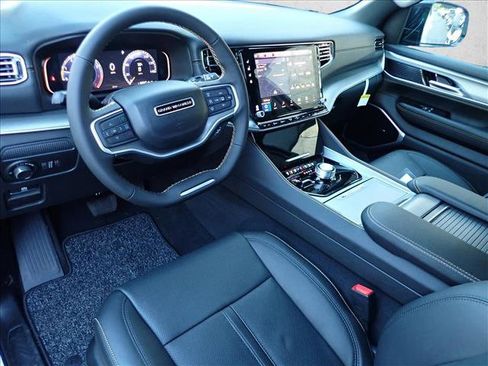 New 2026 Jeep Grand Wagoneer L 4WD image 10