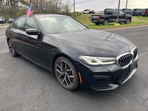Used 2022 BMW 540i xDrive w/ M Sport Package image 7
