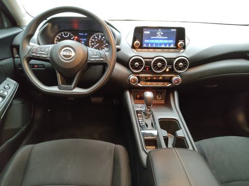 Used 2024 Nissan Sentra S FWD image 22