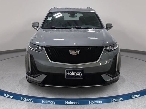 Used 2021 Cadillac XT6 Sport AWD/4WD image 2