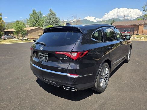 Used 2024 Acura MDX SH-AWD w/ Advance Package image 4
