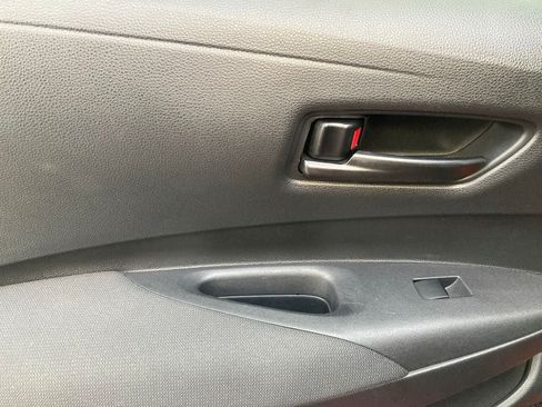 Used 2024 Toyota Corolla LE FWD image 10