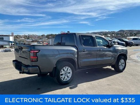 Used 2023 Nissan Frontier SV w/ SV Convenience Package image 6