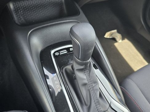 Certified 2025 Toyota Corolla SE FWD image 28