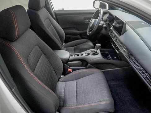 Certified 2026 Honda HR-V Sport image 28