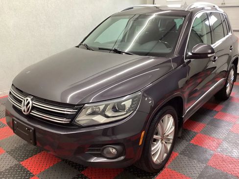 Used 2016 Volkswagen Tiguan SE AWD/4WD image 1