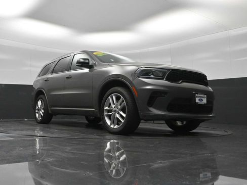 Used 2023 Dodge Durango GT AWD/4WD image 49