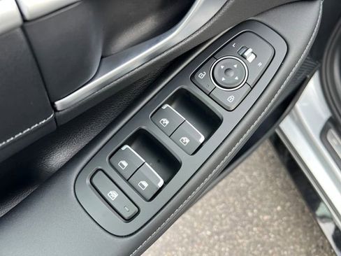 New 2026 Hyundai Sonata Limited image 11