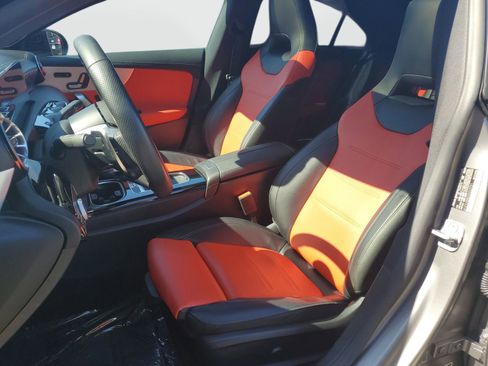 Used 2025 Mercedes-Benz CLA 35 AMG 4MATIC image 18