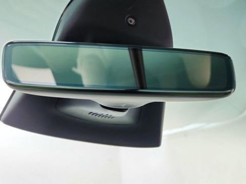 Used 2023 Tesla Model X image 58