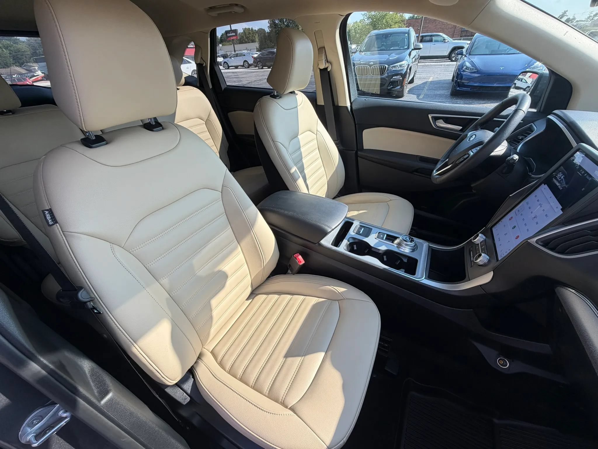 Used 2021 Ford Edge SEL FWD image 27