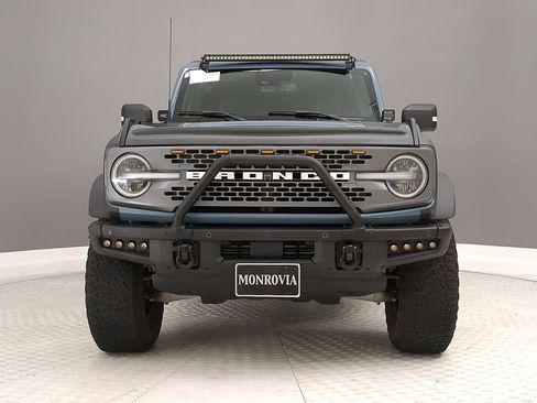 Used 2023 Ford Bronco Badlands image 4