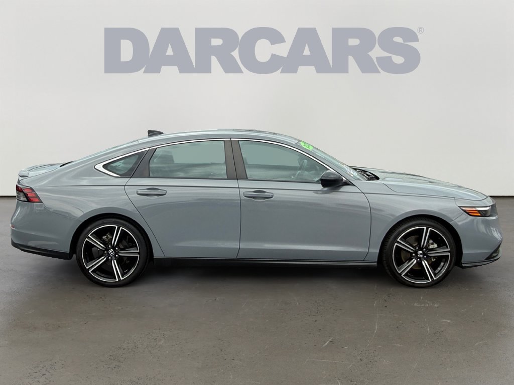 Used 2023 Honda Accord Sport image 8